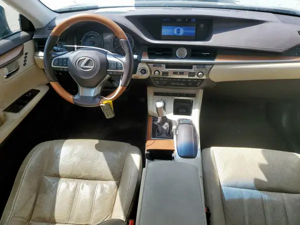 JTHBW1GGXG2119008 2016 LEXUS ES - Image 8