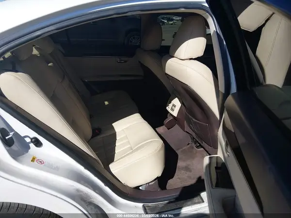 JTHBW1GGXH2141026 2017 LEXUS ES - Image 8