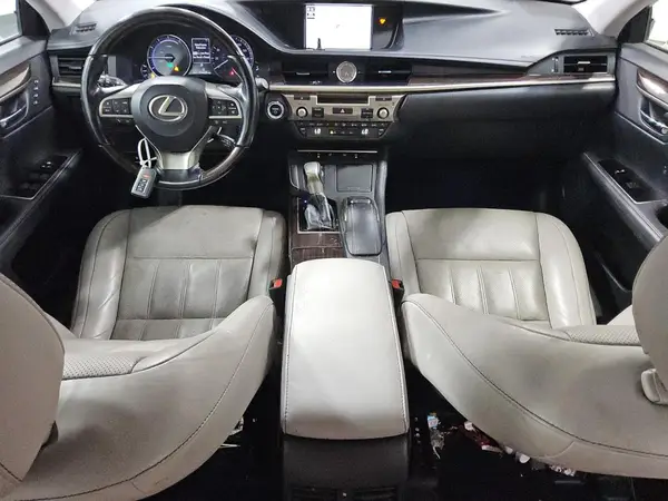 JTHBW1GGXH2141866 2017 LEXUS ES - Image 8