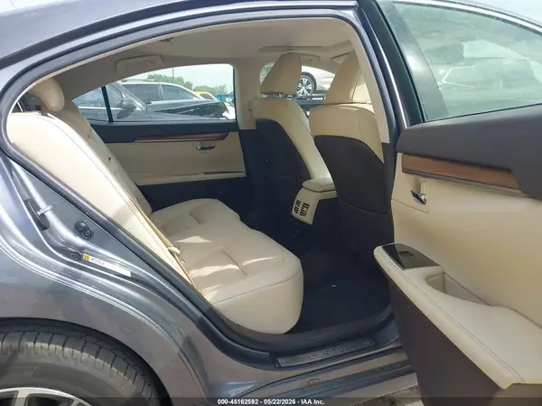JTHBW1GGXH2151751 2017 LEXUS ES - Image 8