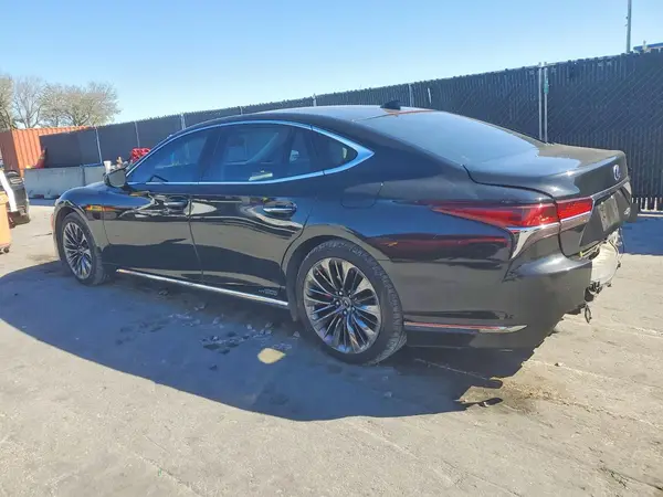 JTHBY1FF2K5005160 2019 LEXUS LS - Image 2