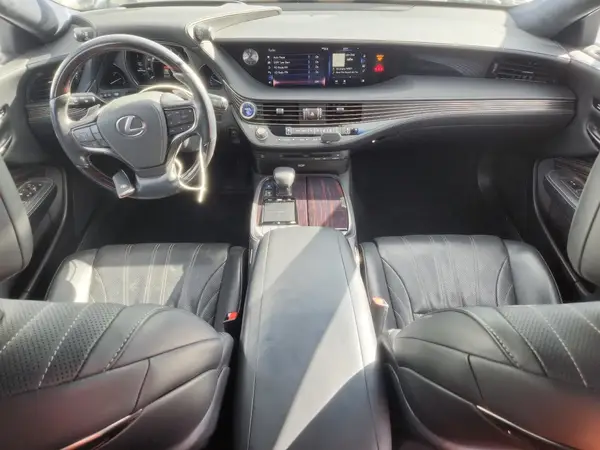 JTHBYLFF3J5002584 2018 LEXUS LS - Image 8