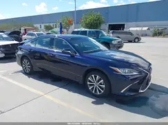 JTHBZ1B10K2000368 2019 LEXUS ES
