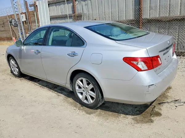 JTHBZ1B10K2001326 2019 LEXUS ES - Image 2