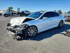 JTHBZ1B10K2001679 2019 LEXUS ES