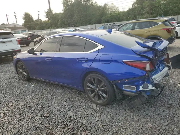 JTHBZ1B10K2004887 2019 LEXUS ES - Image 2