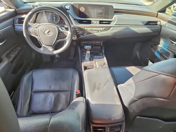JTHBZ1B11K2004235 2019 LEXUS ES - Image 8