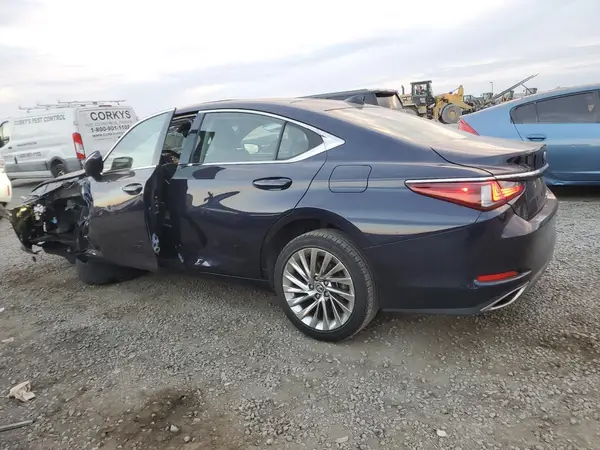JTHBZ1B12K2003336 2019 LEXUS ES - Image 2