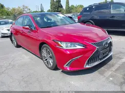 JTHBZ1B14K2003760 2019 LEXUS ES
