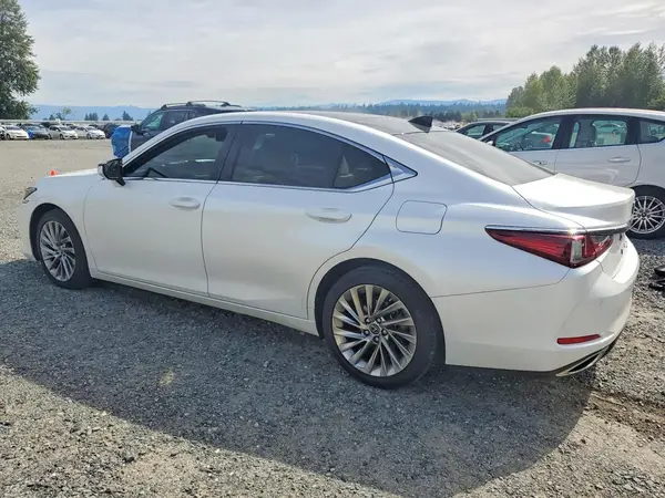 JTHBZ1B14K2004374 2019 LEXUS ES - Image 2