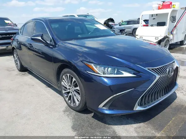 JTHBZ1B14K2151634 2019 LEXUS ES - Image 1