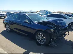 JTHBZ1B15K2001242 2019 LEXUS ES