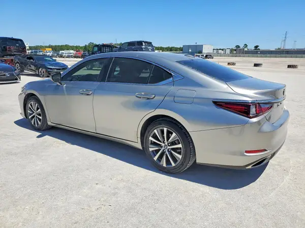 JTHBZ1B15K2001306 2019 LEXUS ES - Image 2