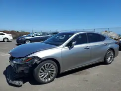 JTHBZ1B17K2006507 2019 LEXUS ES