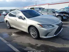 JTHBZ1B18K2002546 2019 LEXUS ES