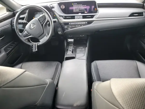 JTHBZ1B18K2003681 2019 LEXUS ES - Image 8