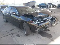 JTHBZ1B18K2005074 2019 LEXUS ES