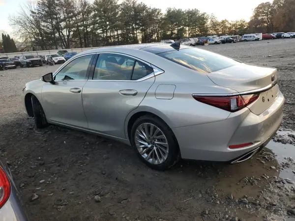 JTHBZ1B19K2004712 2019 LEXUS ES - Image 2