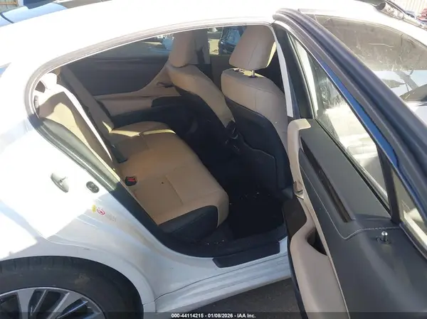 JTHBZ1B19K2005133 2019 LEXUS ES - Image 8