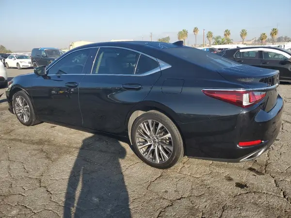 JTHBZ1B1XK2003892 2019 LEXUS ES - Image 2