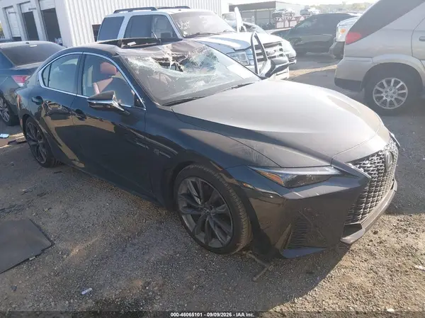 JTHBZ1B21R5073072 2024 LEXUS IS - Image 1