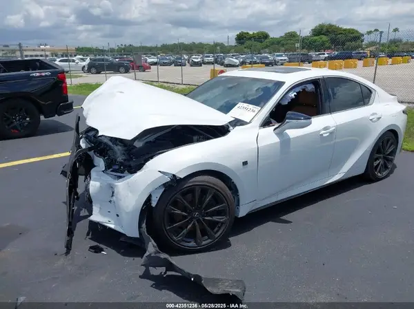 JTHBZ1B23S5083429 2025 LEXUS IS - Image 2