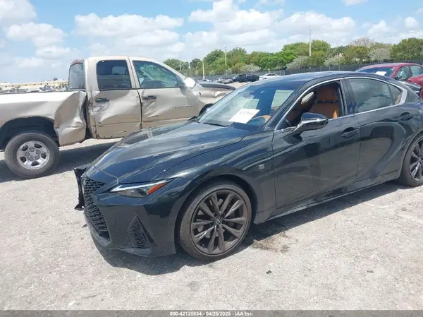 JTHBZ1B2XS5084514 2025 LEXUS IS - Image 2