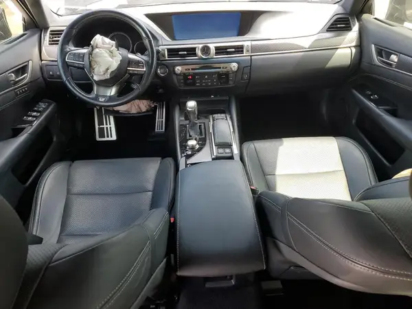 JTHBZ1BL0HA010785 2017 LEXUS GS - Image 8