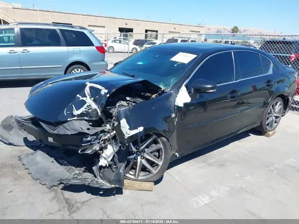 JTHBZ1BL0KA016920 2019 LEXUS GS - Image 2