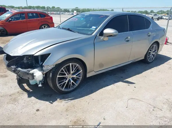 JTHBZ1BL1JA013295 2018 LEXUS GS - Image 2