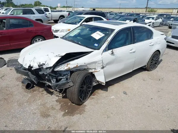 JTHBZ1BL2HA008732 2017 LEXUS GS - Image 2