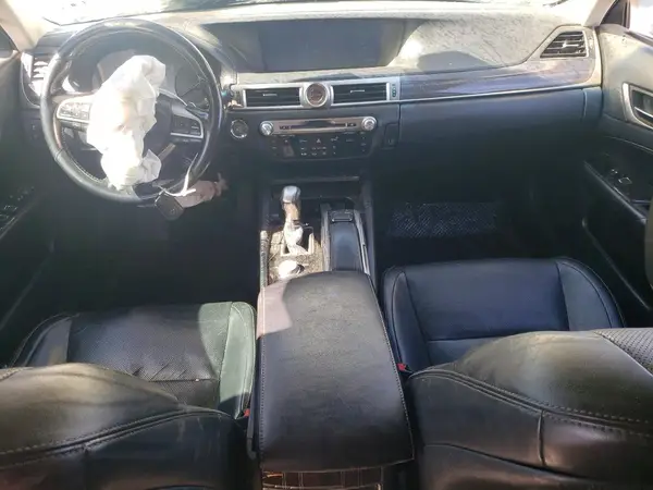 JTHBZ1BL4HA011275 2017 LEXUS GS - Image 8