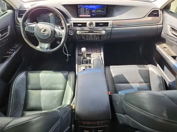 JTHBZ1BL5HA011334 2017 LEXUS GS - Image 8