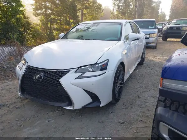 JTHBZ1BL5JA014014 2018 LEXUS GS - Image 2