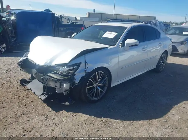 JTHBZ1BL6JA016452 2018 LEXUS GS - Image 2