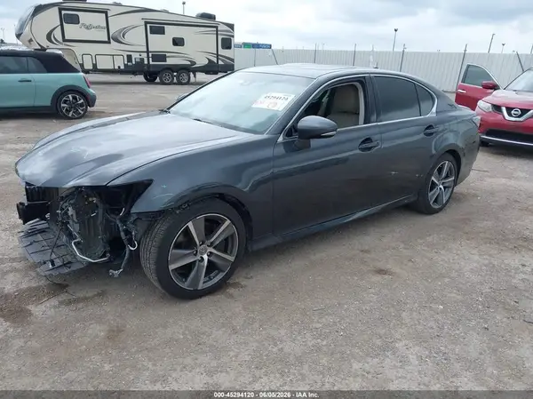 JTHBZ1BL8HA010811 2017 LEXUS GS - Image 2