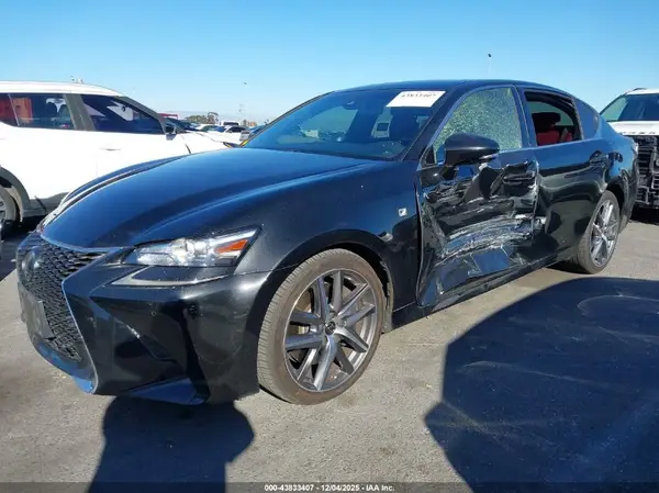 JTHBZ1BL8JA015089 2018 LEXUS GS - Image 2