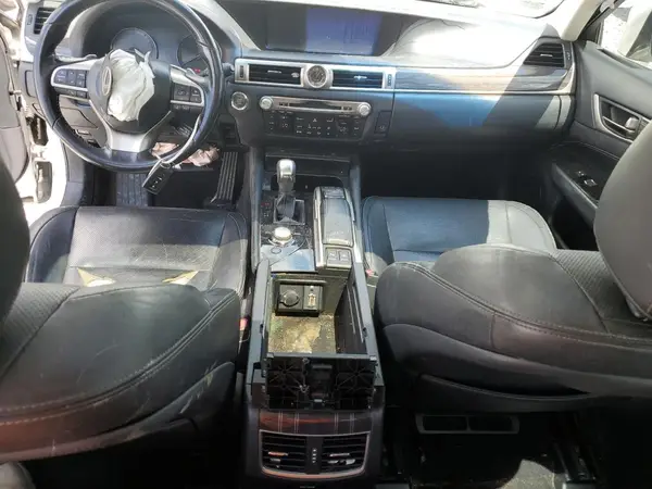 JTHBZ1BLXHA008266 2017 LEXUS GS - Image 8