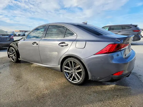 JTHBZ1D21J5032068 2018 LEXUS IS - Image 2