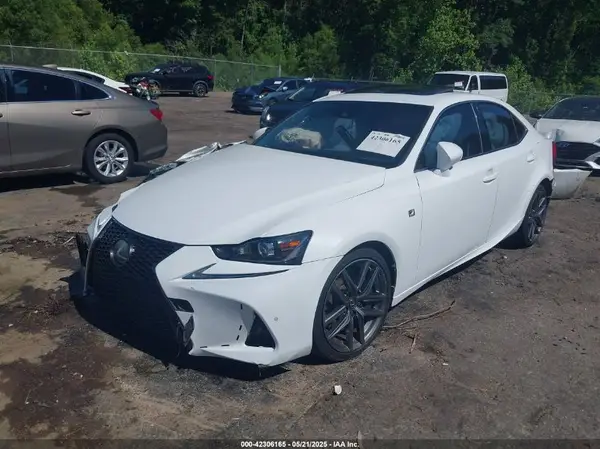 JTHBZ1D21K5034050 2019 LEXUS IS - Image 2