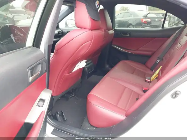 JTHBZ1D23J5032587 2018 LEXUS IS - Image 8