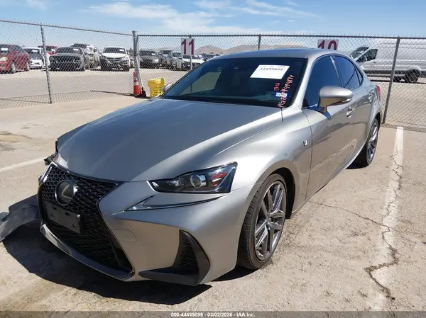 JTHBZ1D28J5032309 2018 LEXUS IS - Image 2
