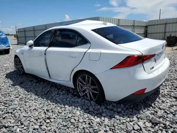 JTHBZ1D2XJ5032182 2018 LEXUS IS - Image 2