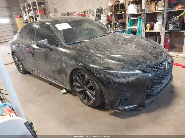 JTHBZ1E20S5039044 2025 LEXUS IS - Image 1