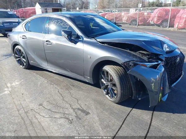 JTHBZ1E27S5039607 2025 LEXUS IS - Image 1