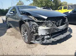 JTHC51FF0J5002897 2018 LEXUS LS