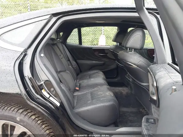 JTHC51FF0K5006420 2019 LEXUS LS - Image 8