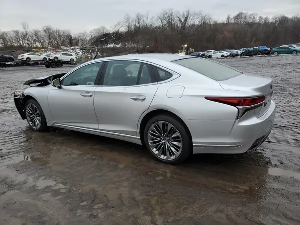 JTHC51FF1K5007446 2019 LEXUS LS - Image 2