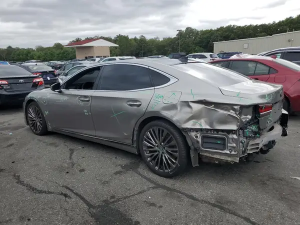 JTHC51FF2J5000469 2018 LEXUS LS - Image 2