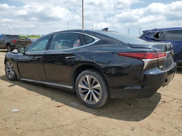 JTHC51FF2K5006080 2019 LEXUS LS - Image 2
